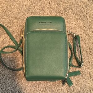 Forever Young Emerald Crossbody Bag
